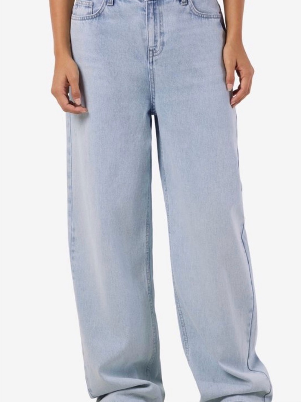 Noisy May Alexa mid-rise light wash wide leg jeans